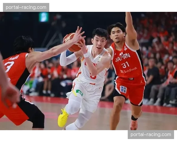 贺希宁廖三宁双宁引擎启动 第三节13比0攻击波扭转战局